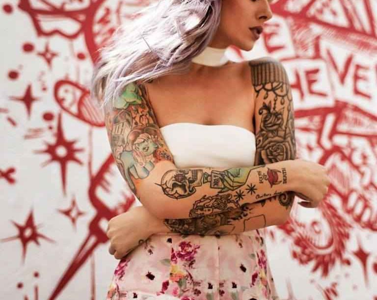 Тату модель Alysha Nett