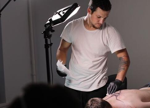 Интервью. Константин Строкин - о том, как татуировка спасла художника от военной карьеры