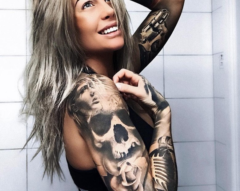 12 горячих фото Шведской красавицы с татуировками Jessica Rosen
