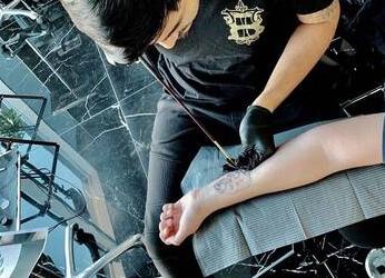 Традиционная тайская татуировка в Bamboo Tattoo Studio